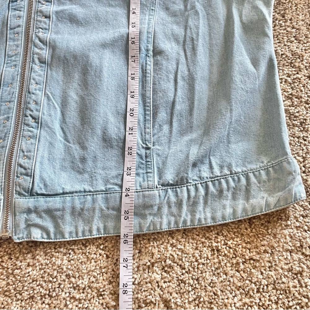 C.D. Daniels Denim Shirt Women’s 1X Blue Zip Up Rhinestone Pockets VTG Cottage - Picture 15 of 16